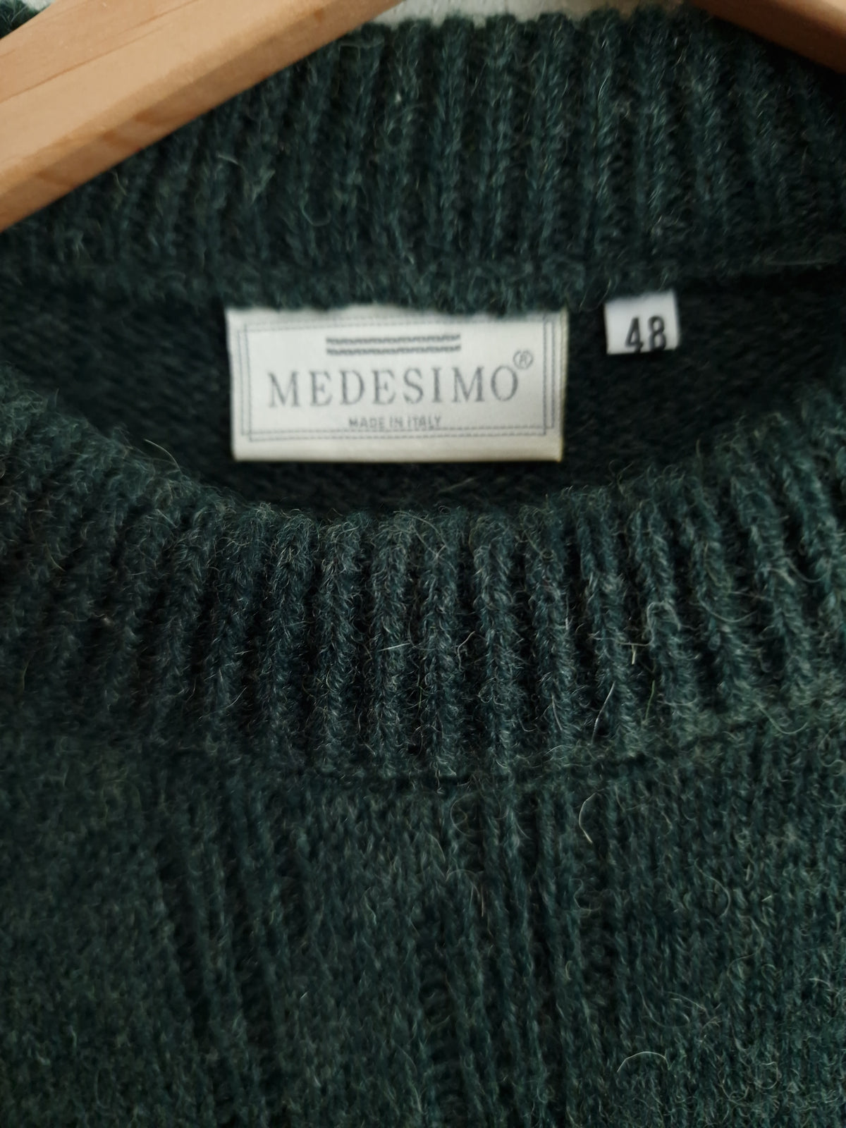Wool blend vintage Italian Knit Sweater 🖤
