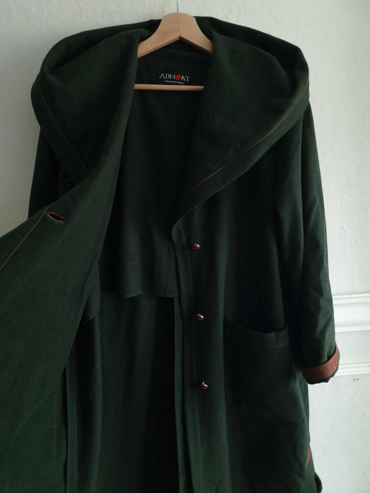 Oversized wool coat (100% wool)