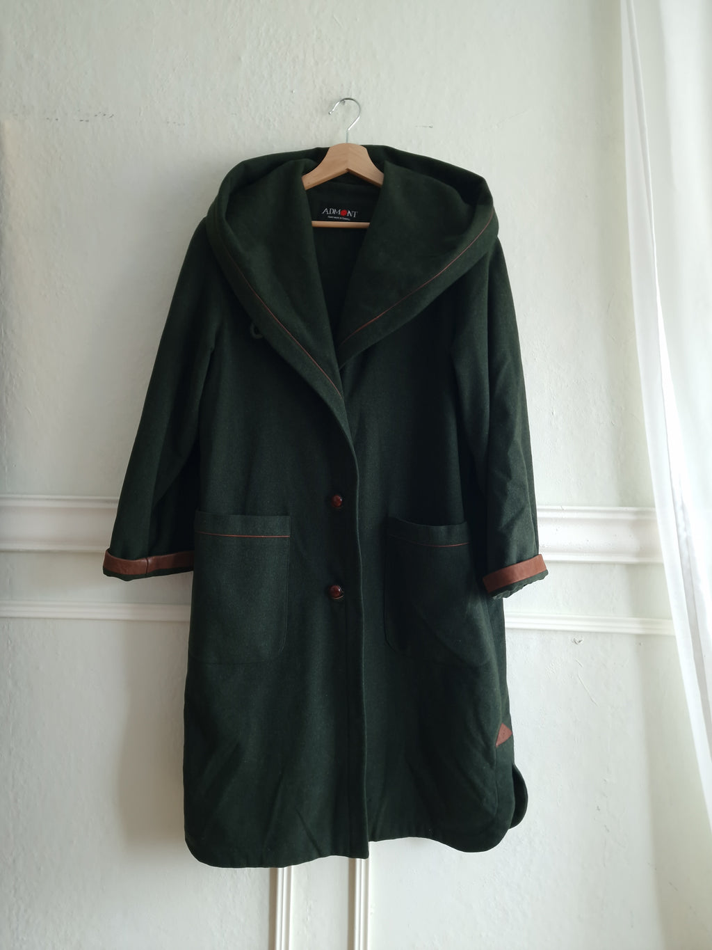 Oversized wool coat (100% wool)