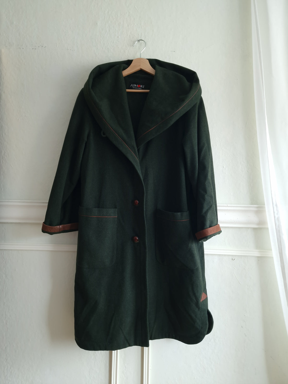 Oversized wool coat (100% wool)