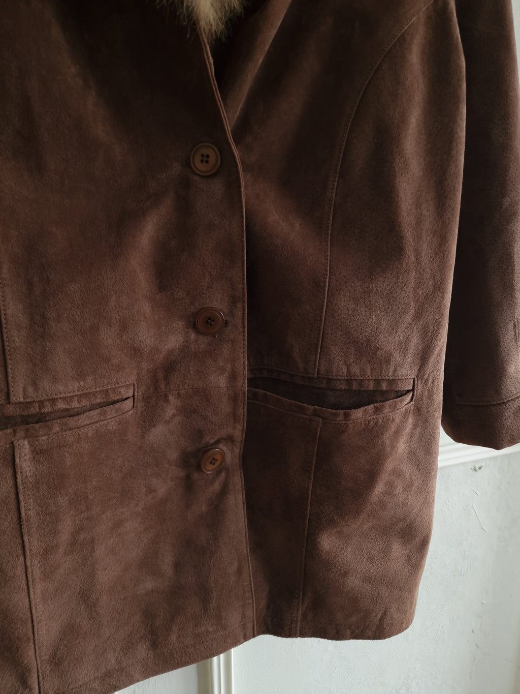 Vintage suede coat with fur collar
