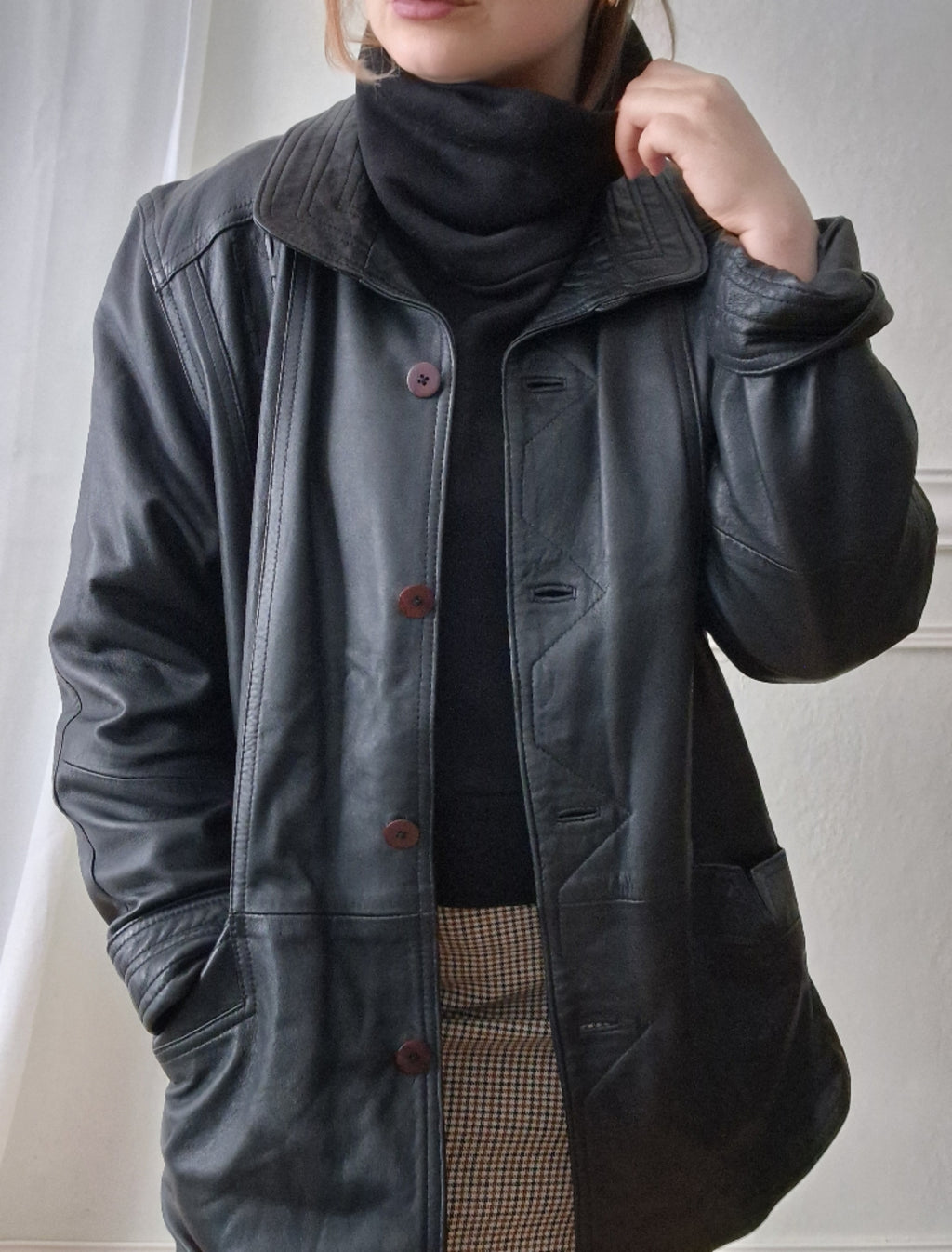 90s leather jacket in black