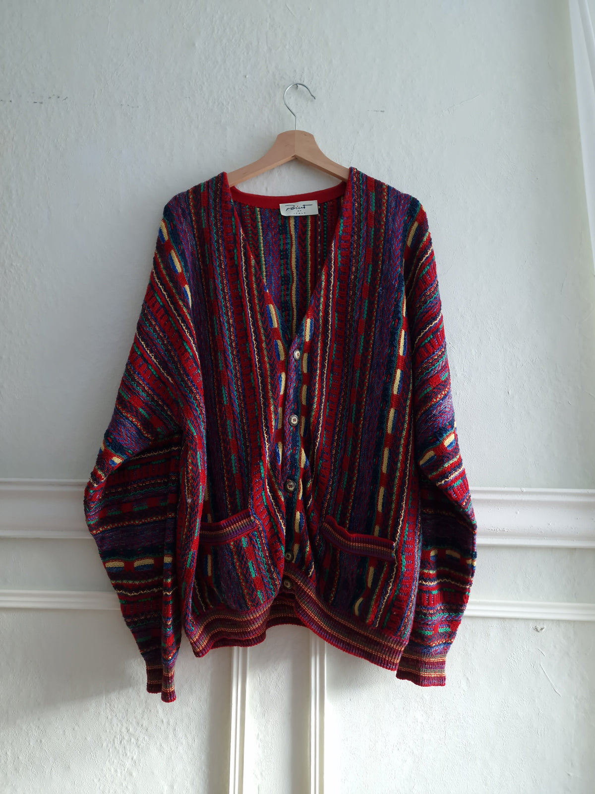 Colorful 80s cardigan